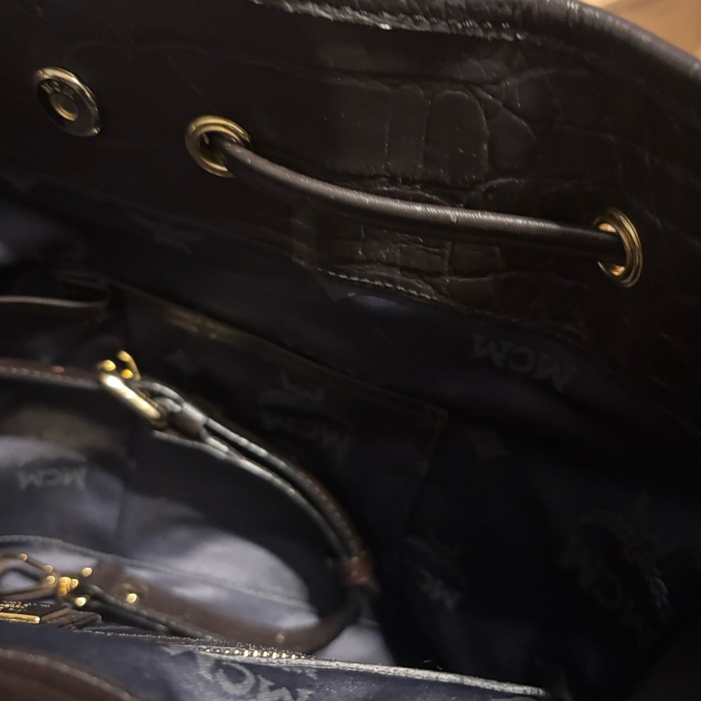 MCM limited edition Gray Snake Print Satchel with studs gorgeous - Picture 16 of 17